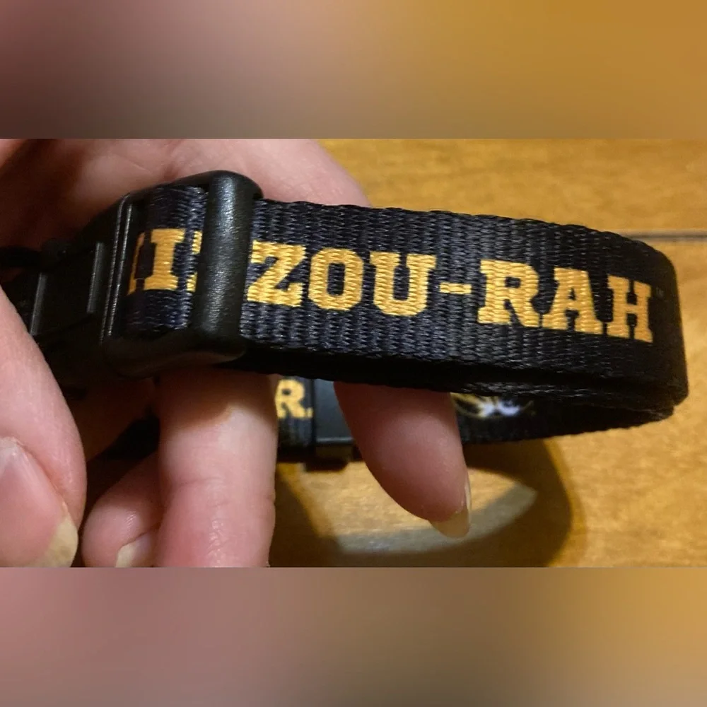 NWT Mizzou-Rah Adjustable Nylon Dog Collar